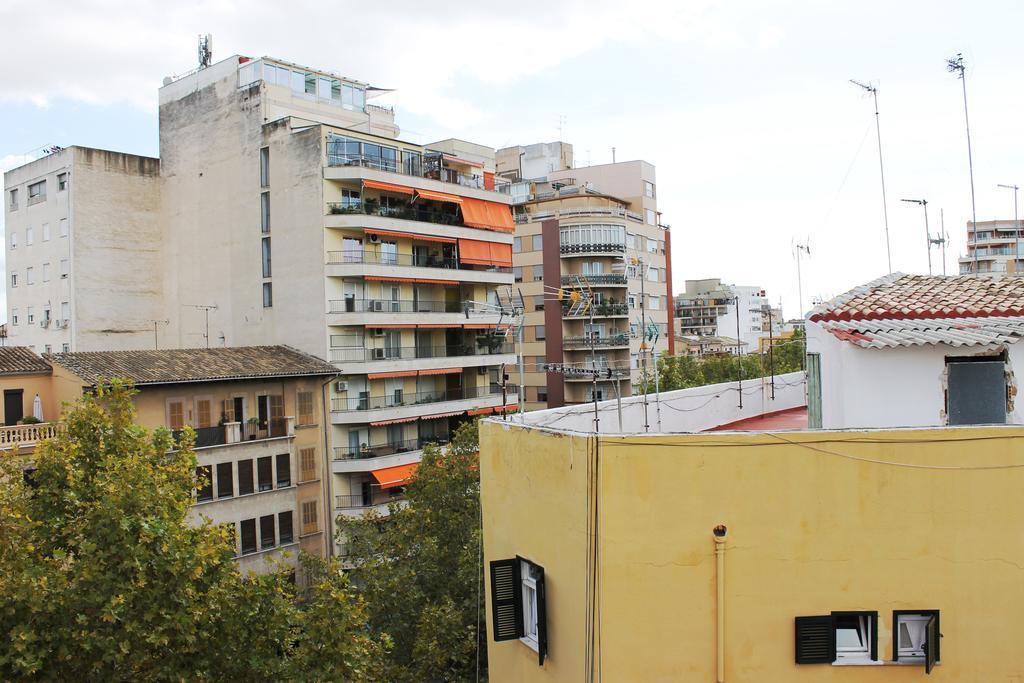 Hotel Amic Colon Пальма-де-Майорка Екстер'єр фото