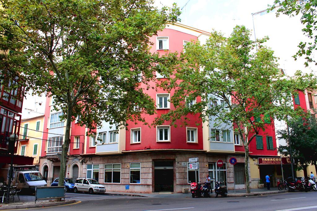 Hotel Amic Colon Пальма-де-Майорка Екстер'єр фото